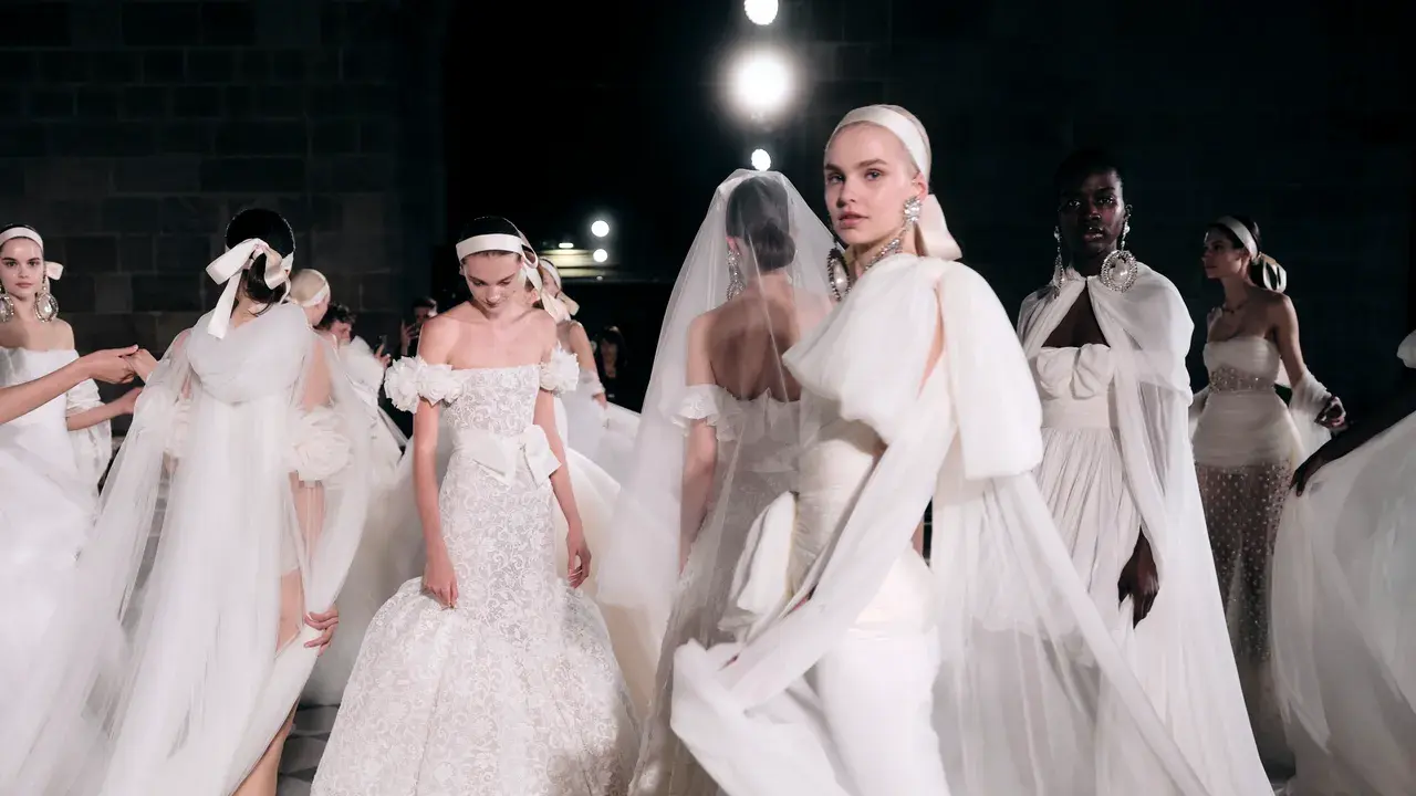 Simple wedding dresses